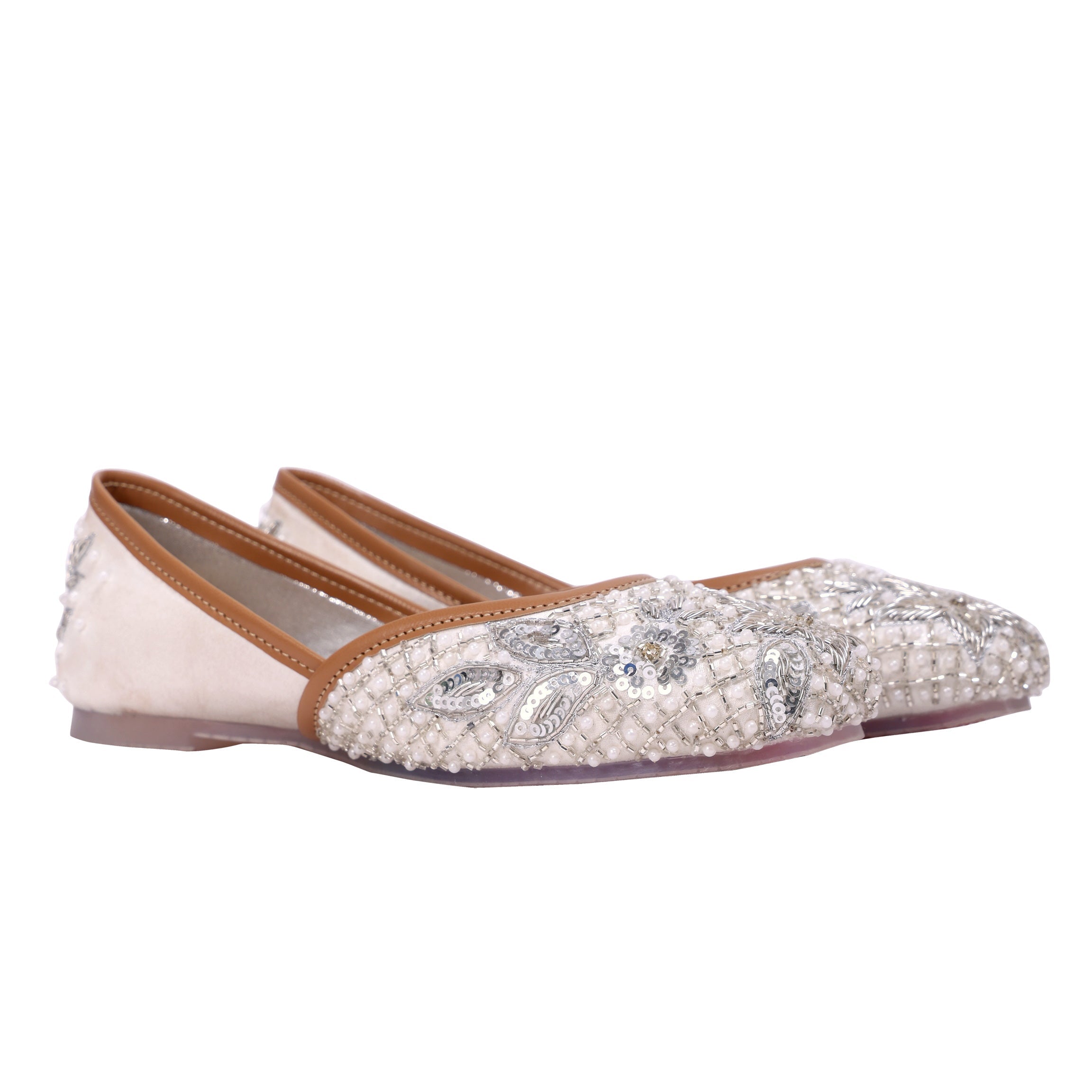 Champagne Silver Paisley Hand-Embroidered Juttis