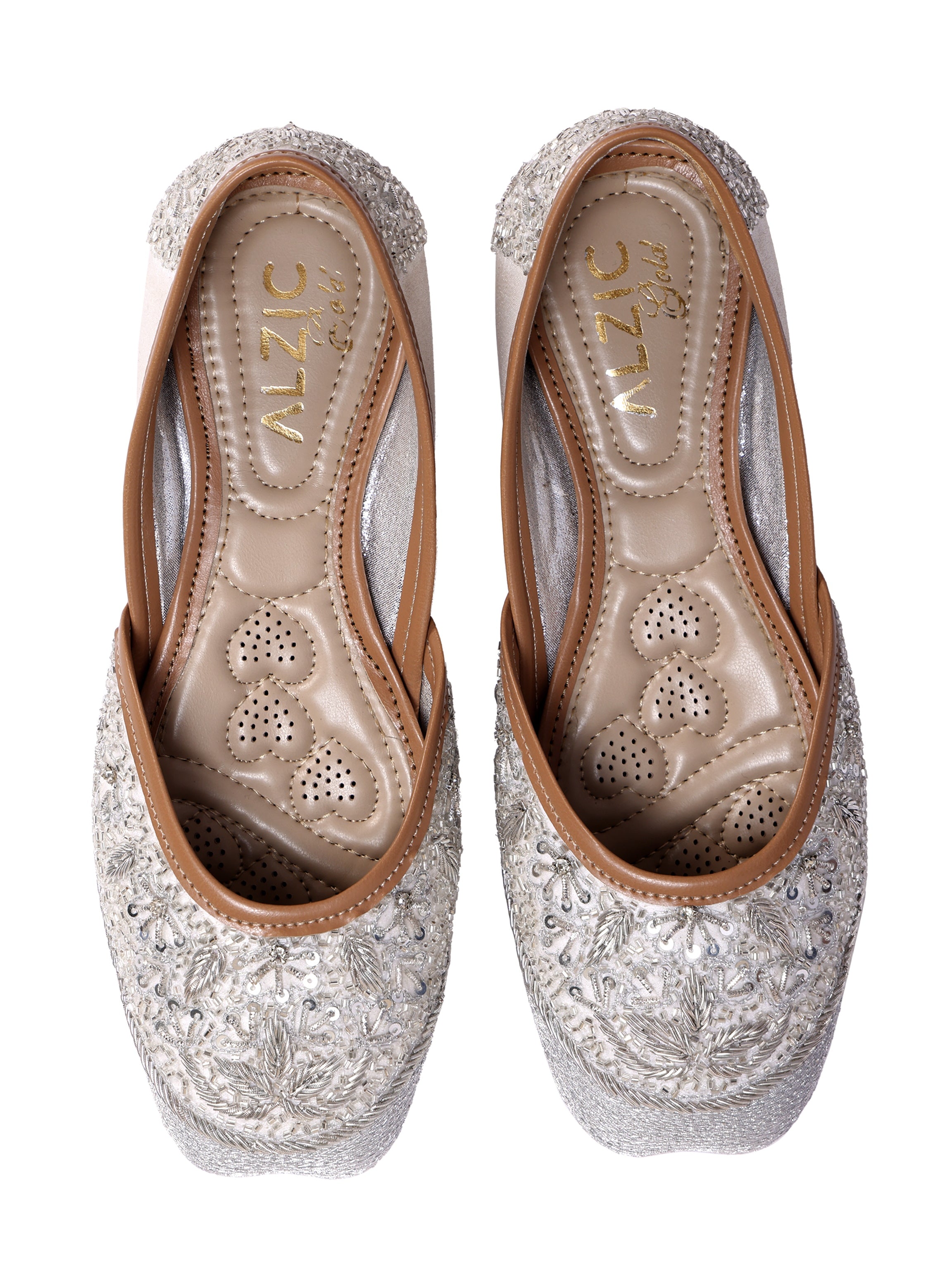 Ivory Pearl Hand-Embroidered Juttis – Silver Toe Cap Edition