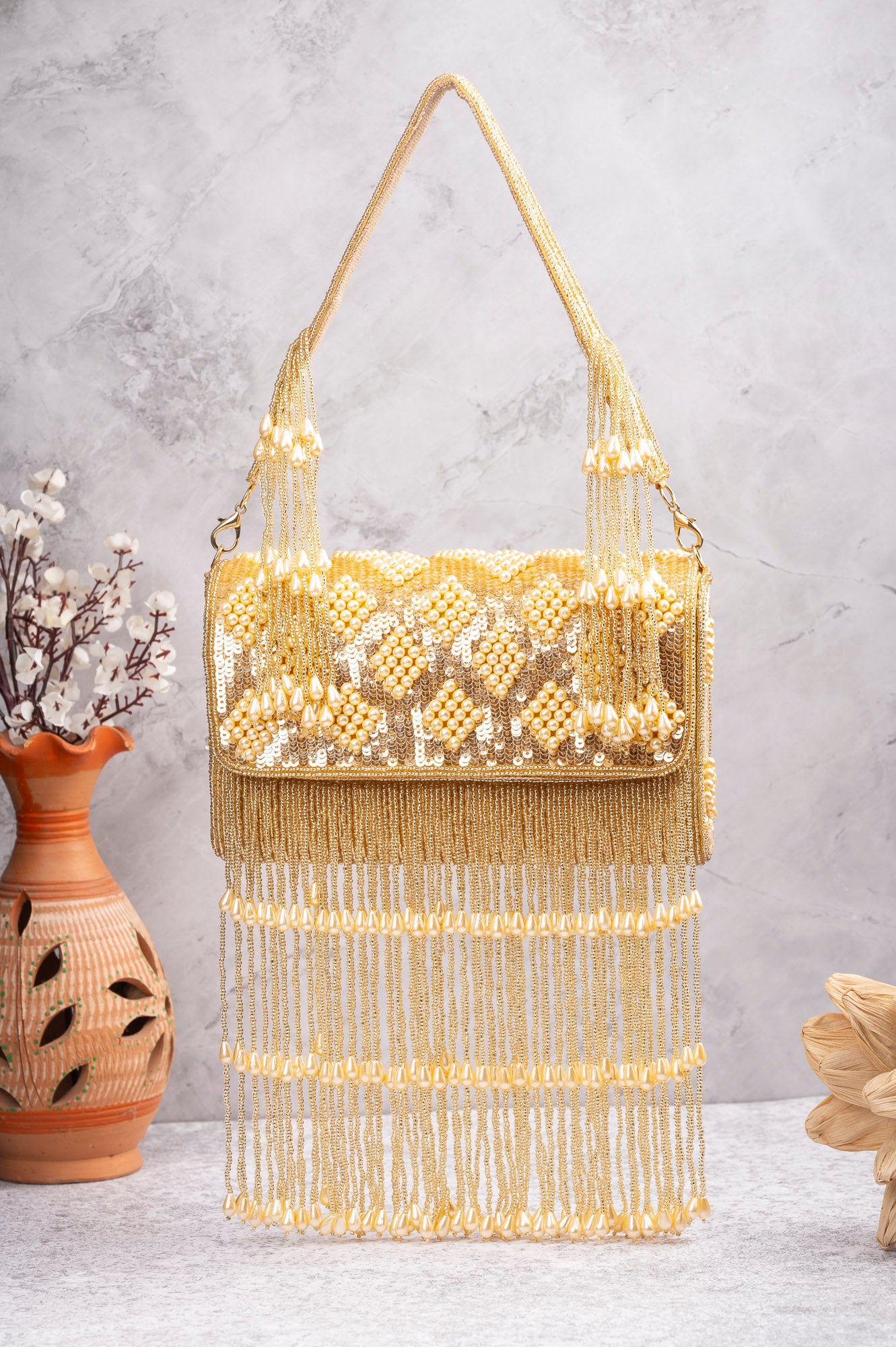 Luxury Gold Beaded Fringe Handbag – Elegant Pearl & Sequin Embellished Evening Purse
