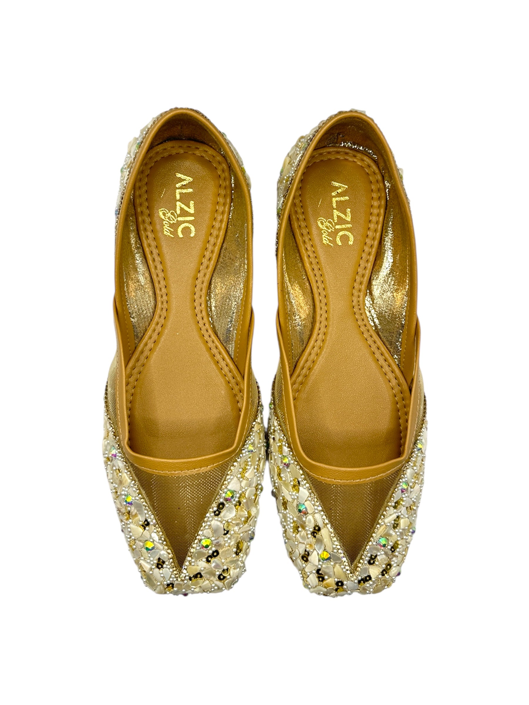 Mojidi Pearl Elegance Embellished Juttis