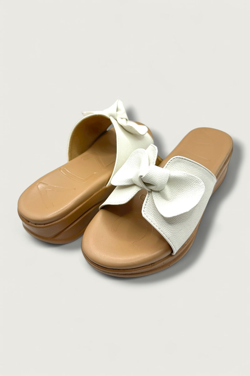 Bow Charm White Comfort Slides