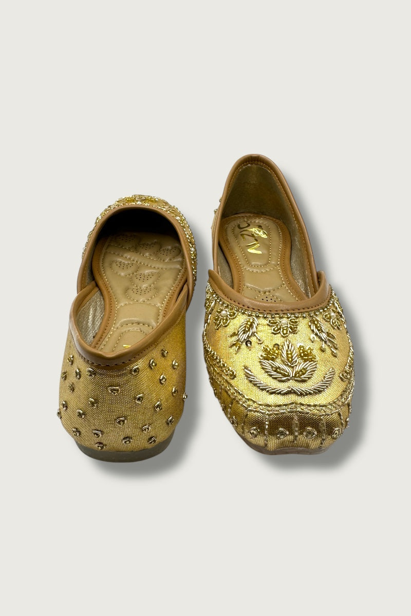 Golden Majesty Handcrafted Juttis