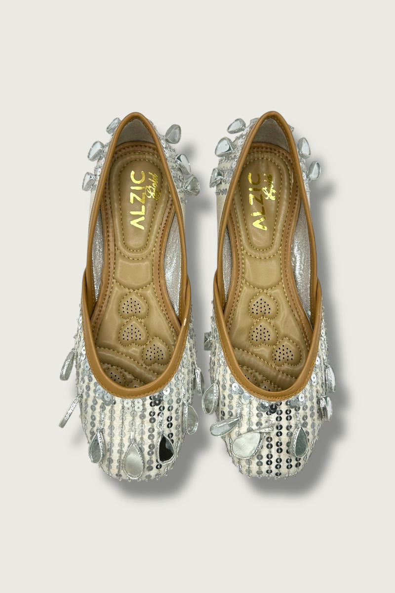 Stellar Gleam Silver Juttis