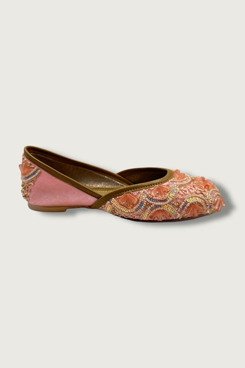 Ziva Peach Embroidered Juttis