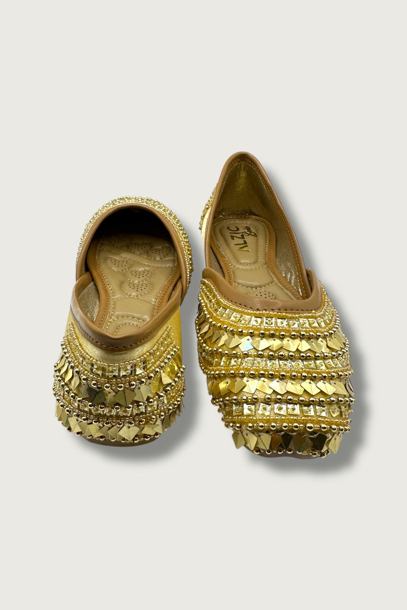 Noor Gold Mirror-Work Juttis