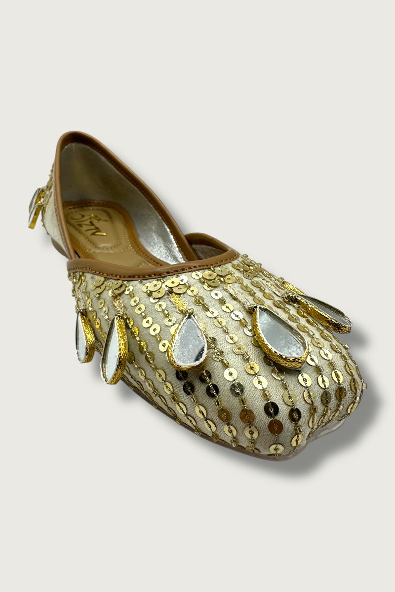 Stellar Gleam Golden Juttis