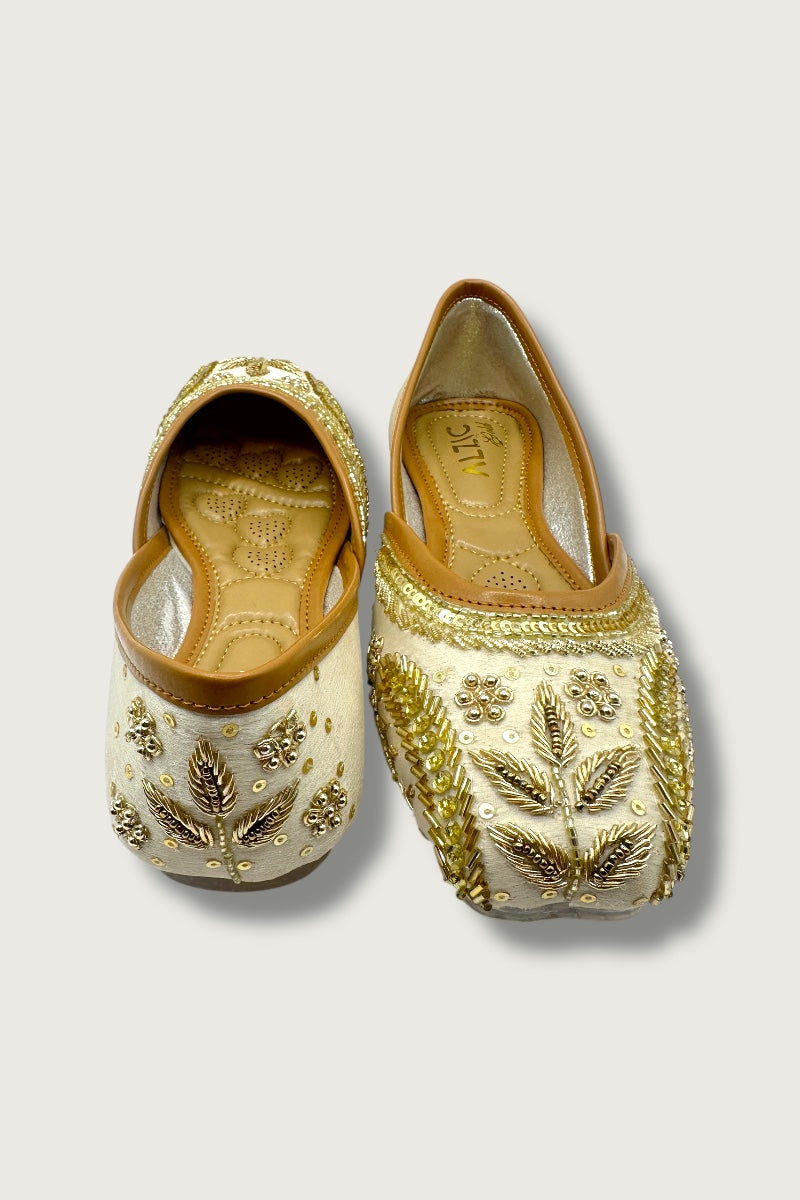 Handcrafted Designer Juttis