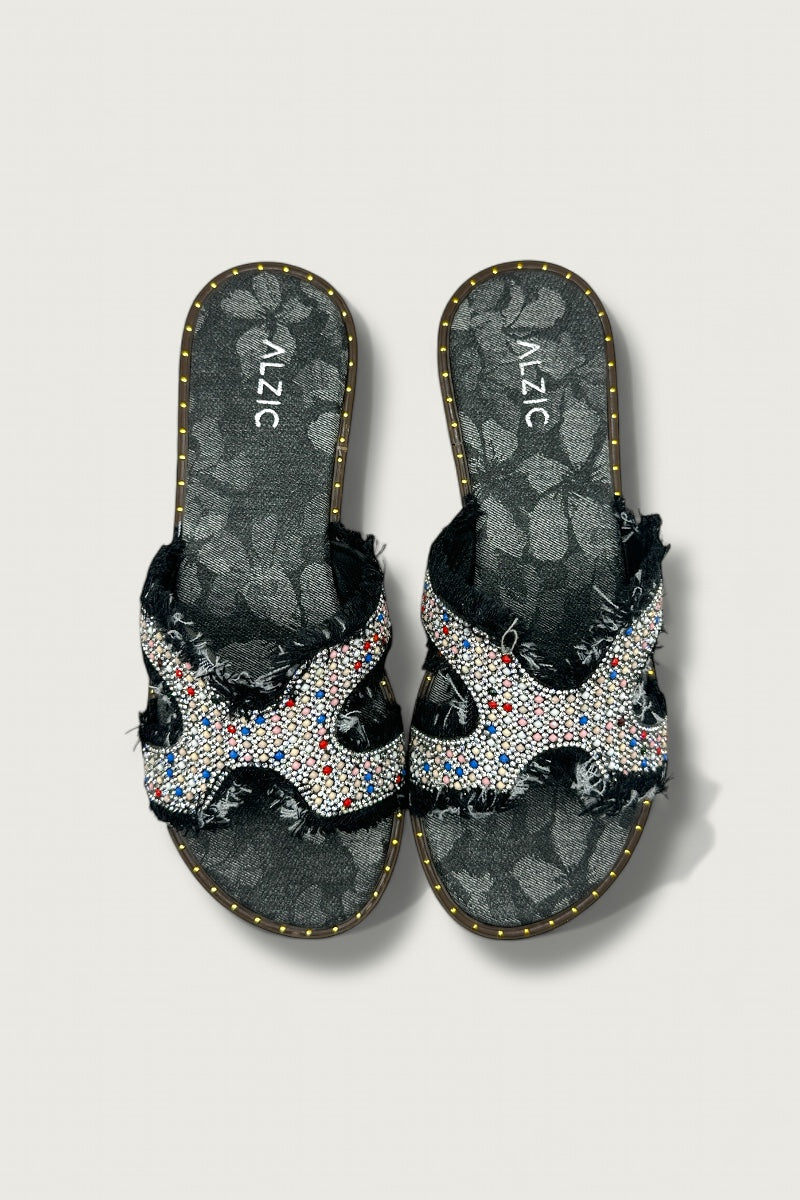 Alzic’s Womens Black Denim Flats