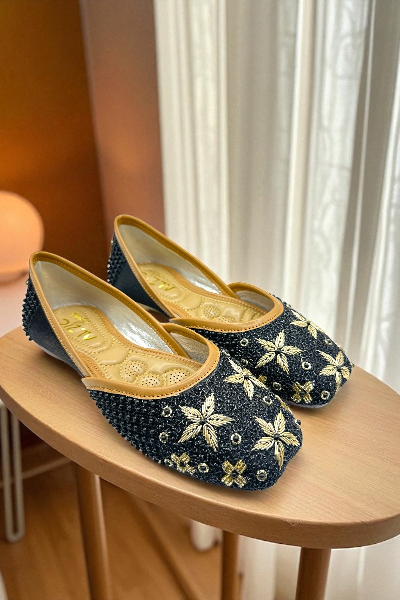 Royal Black Handcrafted Jutti