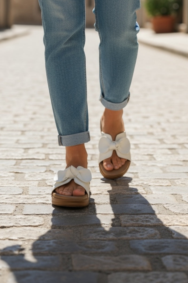Bow Charm White Comfort Slides