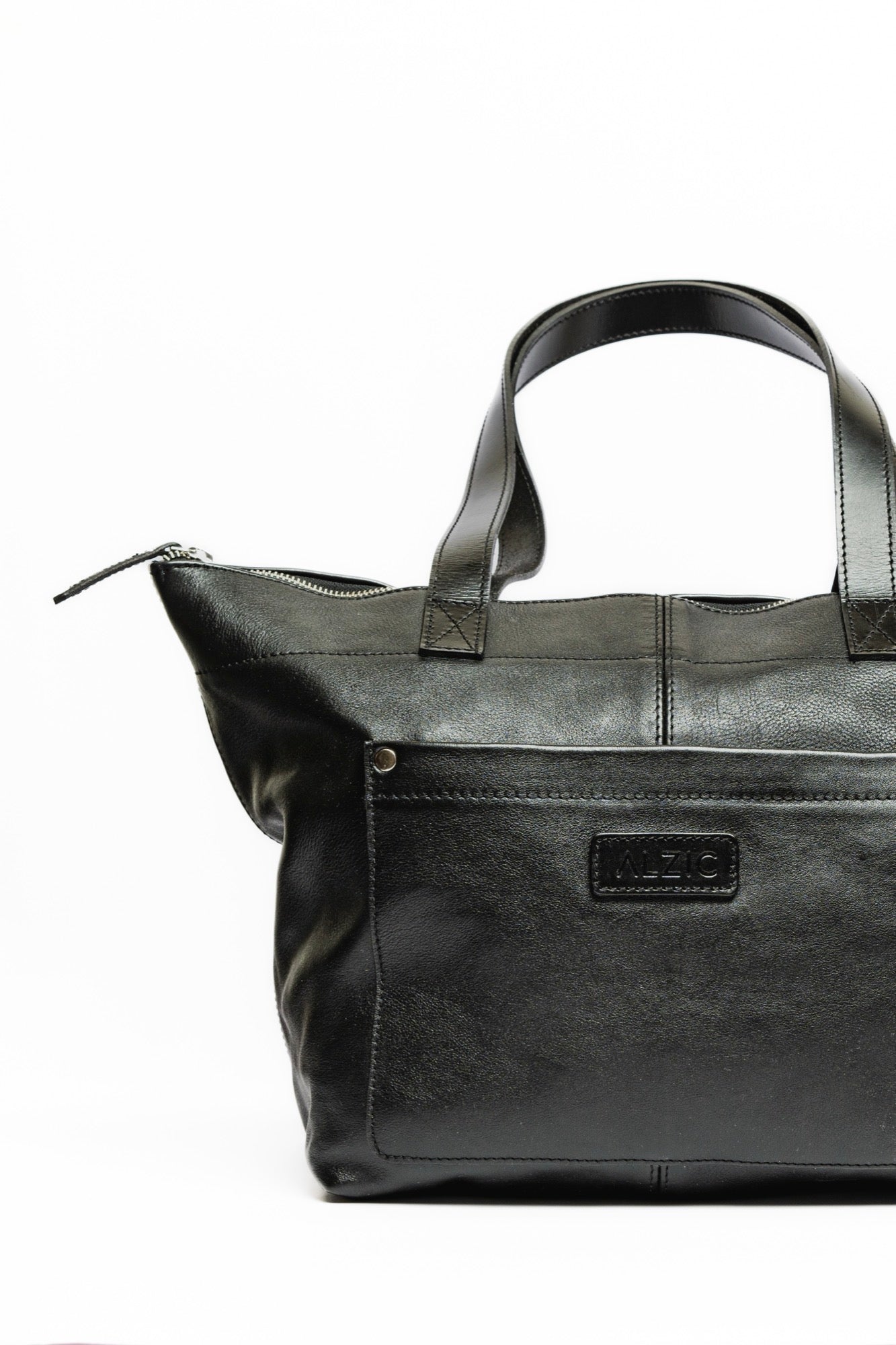 Elegant Black Leather Tote Bag – Spacious & Stylish for Everyday Use
