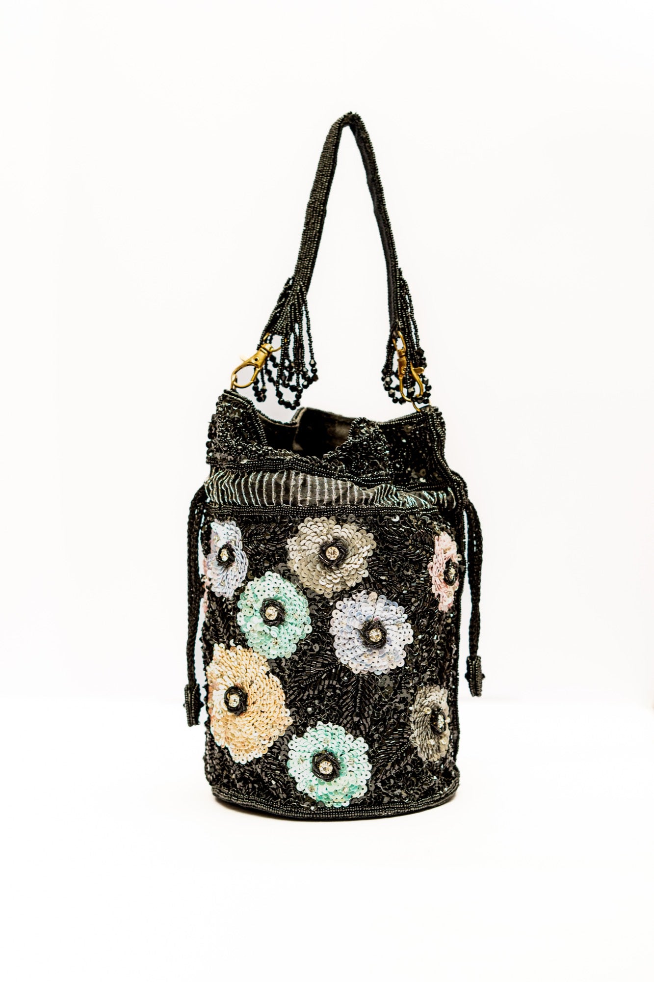 Handcrafted Black Beaded Floral Bucket Bag – Sequin Embellished Drawstring Evening Purse