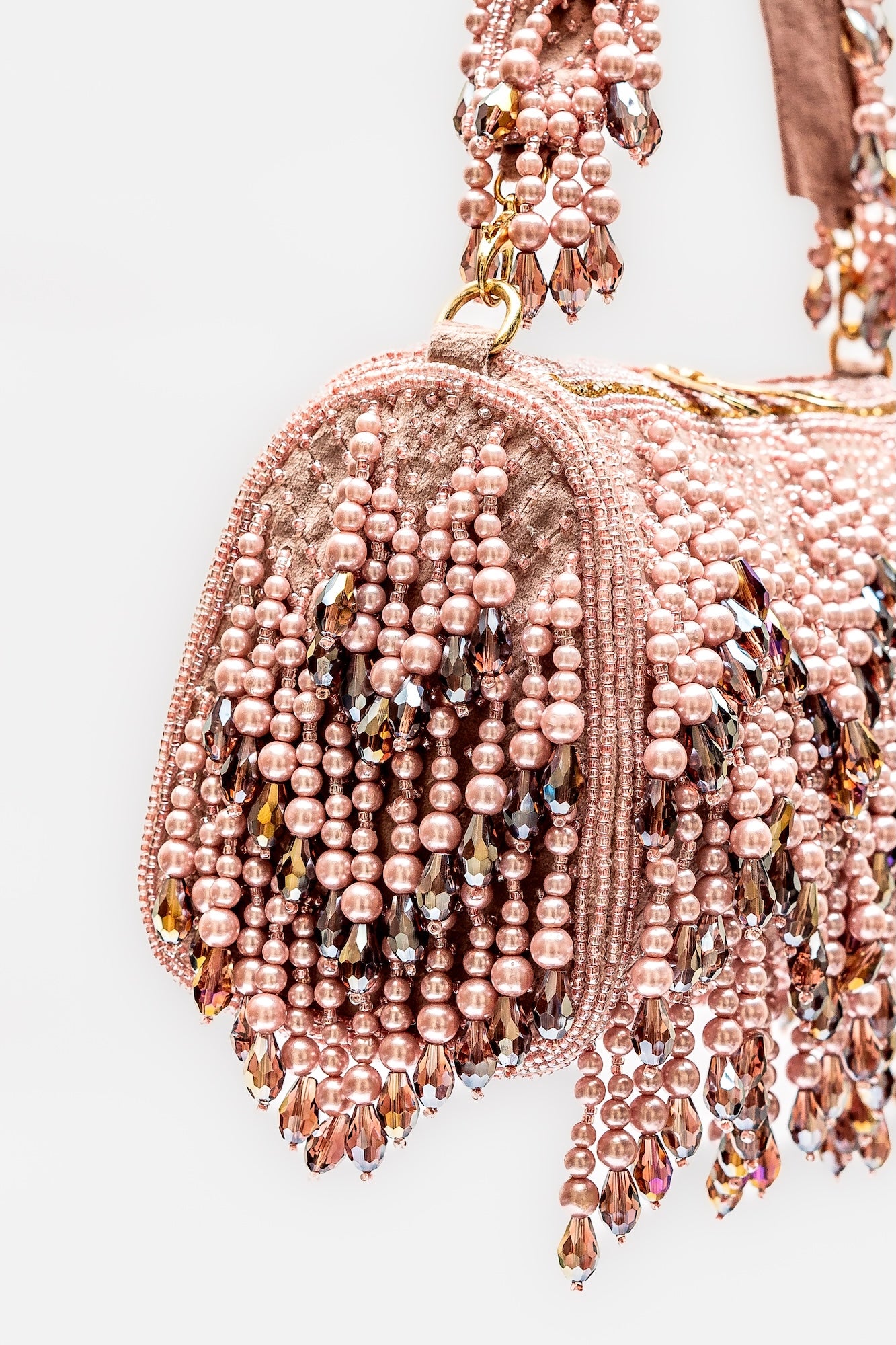 Luxurious Rose Gold Beaded Fringe Handbag – Handcrafted Pearl & Crystal Embellished Evening Purse